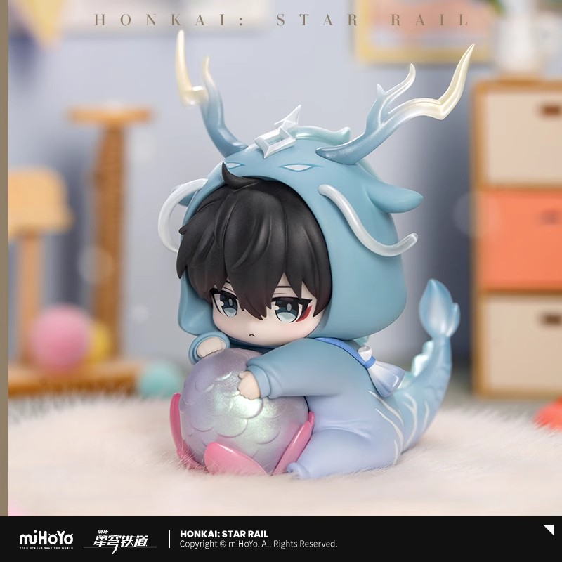 ฟิกเกอร์ตั้งโต๊ะของแท้จากเกม H - Anime Cosplay Boy บทวิจารณ์และราคา